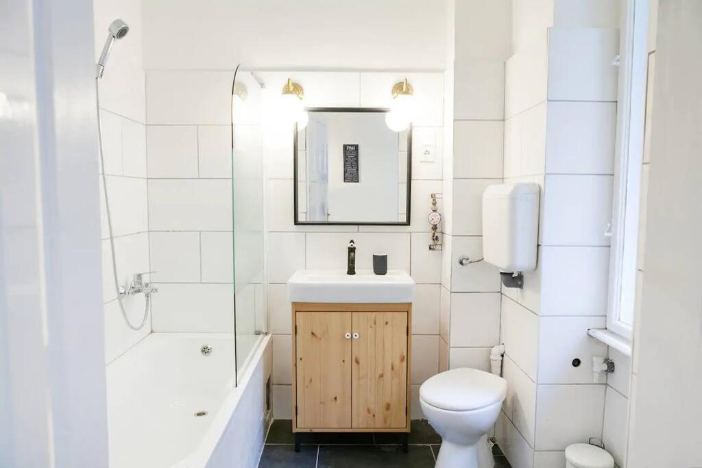 Central 30M2 A/C Apartment, 3 Min From Ny Cafe Budapeste Exterior foto